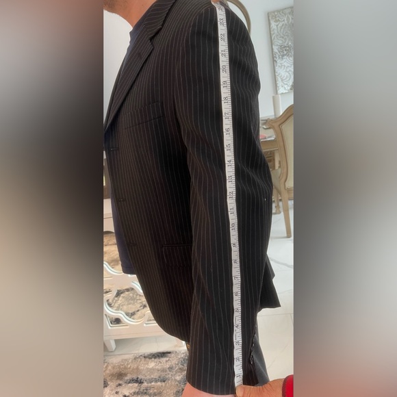 3 suit jackets for $25! One pinstriped and the other two are black. Size Medium. - Picture 4 of 4